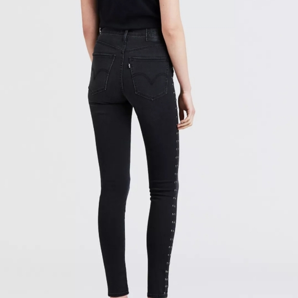 NWOT...LEVIS..MILE HIGH SUPER SKINNY STUDDED WOMEN'S JEANS... Size 26 - Picture 2 of 11